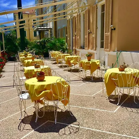 Hotel Paradiso دْيانو مارينا