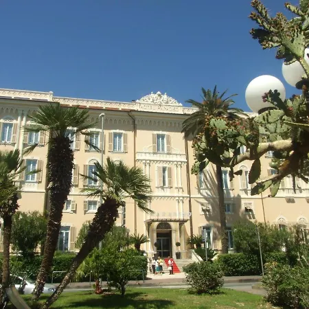 Hotel Paradiso Hotel 3*