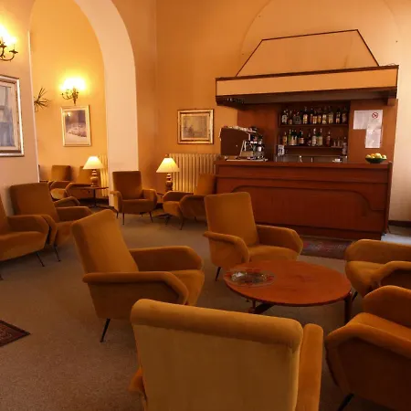 Hotel Paradiso
